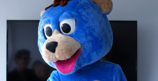 Mascotte géante pour Arbre de Noël entreprise, collectivité, association !