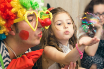 Spectacle interactif avec participation des enfants pour arbre de Noël !