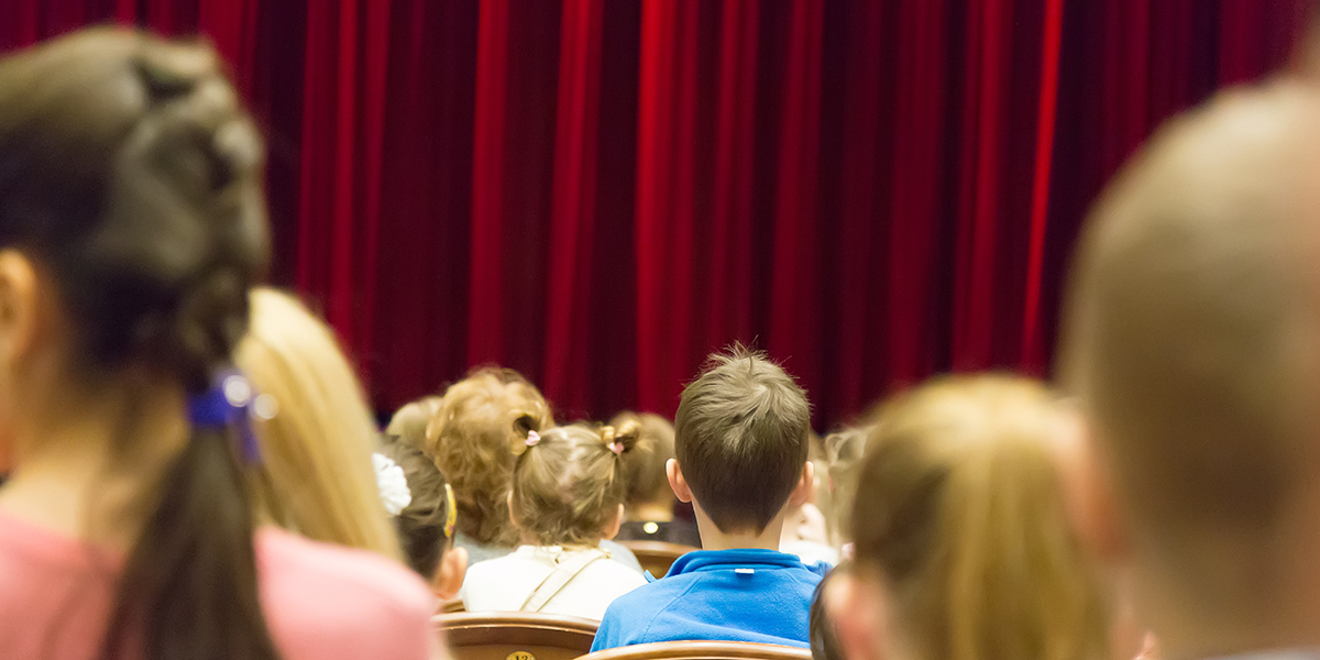 Spectacle enfants pour Arbre de Noël : choisissez le meilleur !