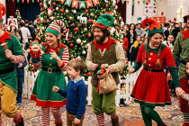Lutins de Noël en déambulation pour Arbre de Noël !
