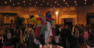 5 idées et conseils pour un arbre de Noël d'entreprise réussi !